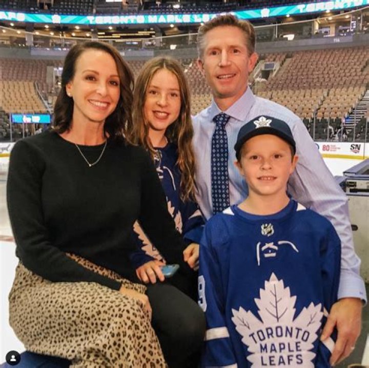 Peter Laviolette wife | Ecelebritymirror